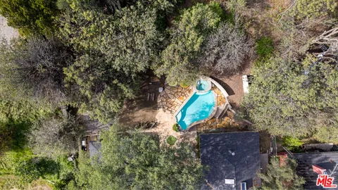 $1,850,000 | 19439 West Oxnard Street, Tarzana, CA 91356