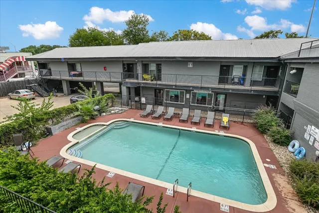 $1,225 | 2020 South Congress Avenue, Unit 1215, Austin, TX 78704