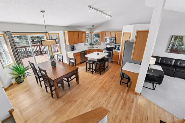 $475,000 | 1124 Pond Curve, Waconia, MN 55387