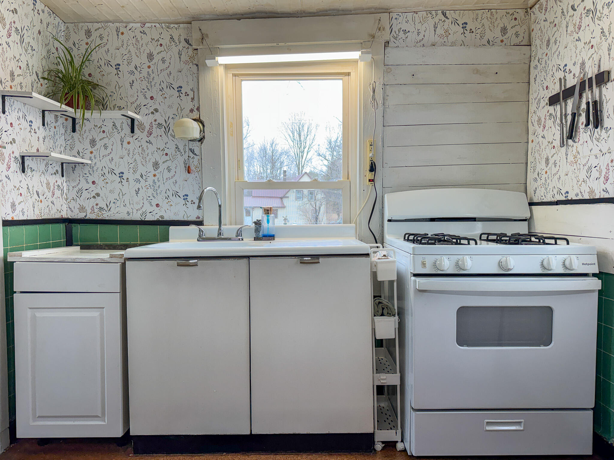 1325 Kingman Road Kingman, ME 04451 - Photo 8 of 28 9