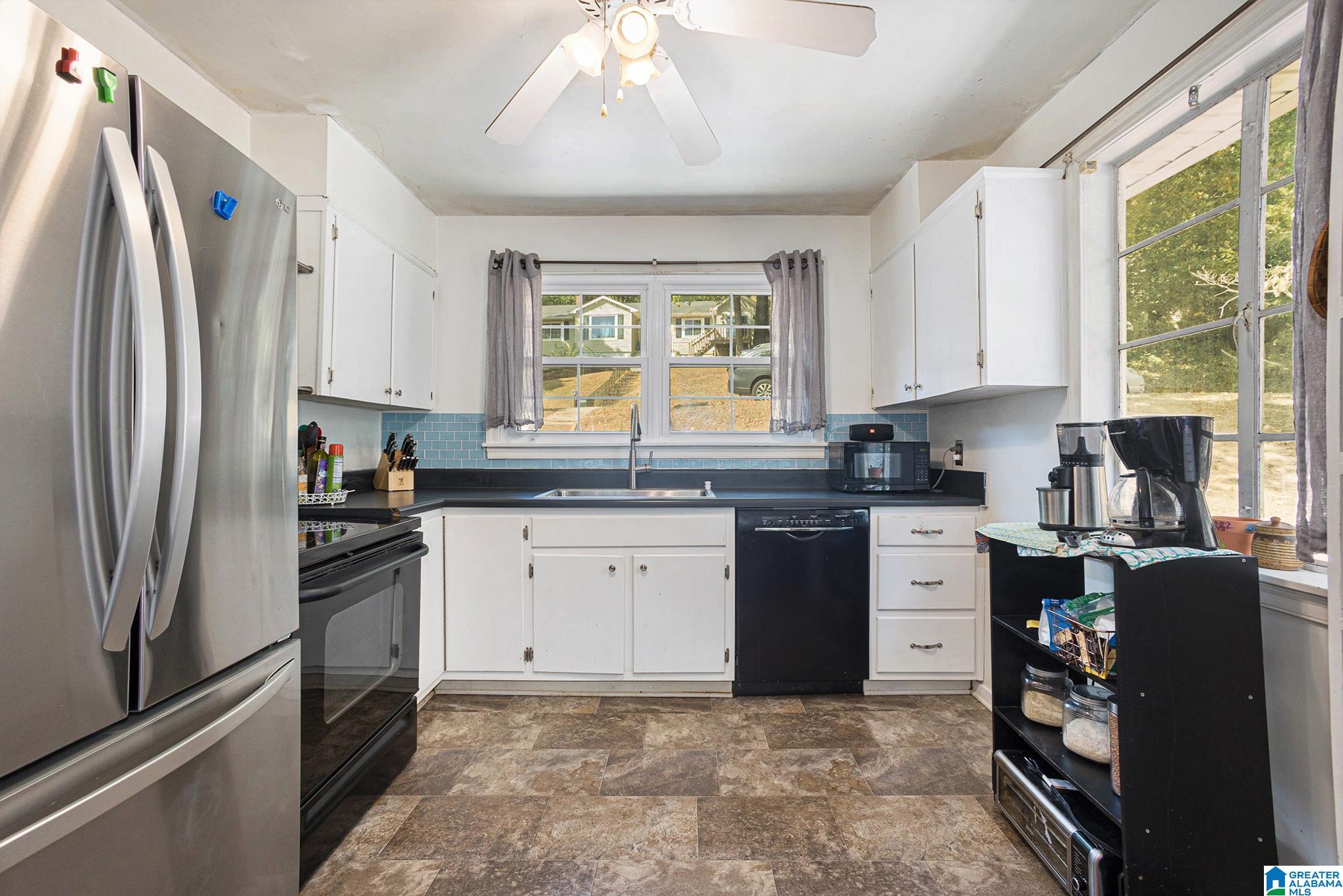 1509 Valley View Drive Birmingham, AL 35209 - Photo 17 of 32
