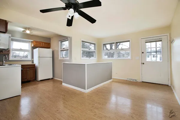 $1,500 | 39271 North Lake Avenue, Lake Villa, IL 60046