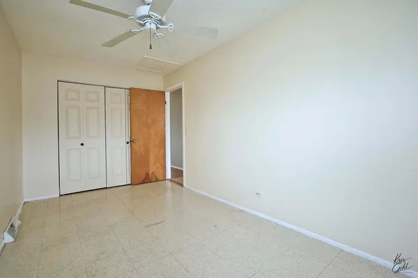 $1,500 | 39271 North Lake Avenue, Lake Villa, IL 60046