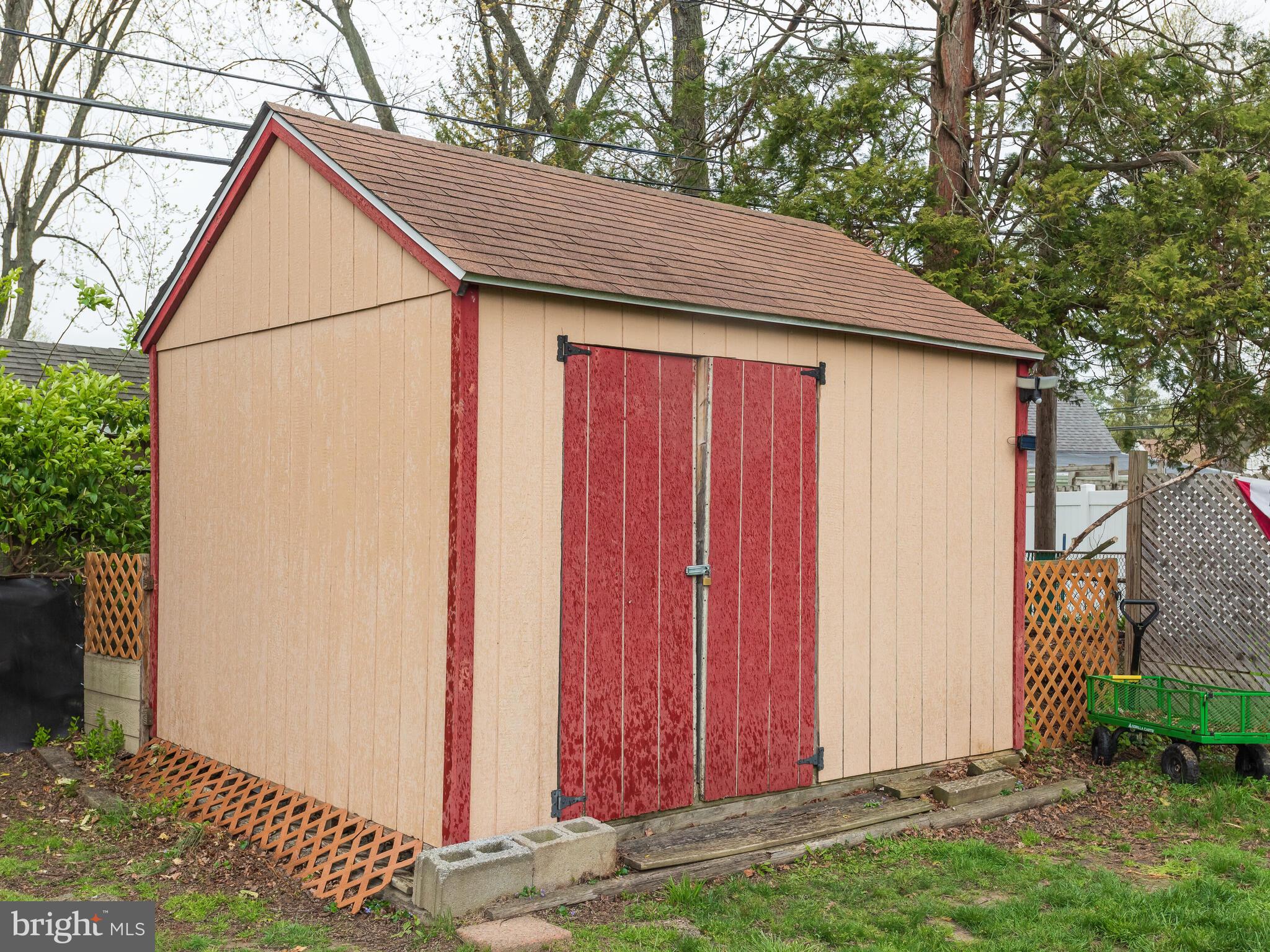 2631 Wood Road Secane, PA 19018 - Photo 32 of 32 Shed