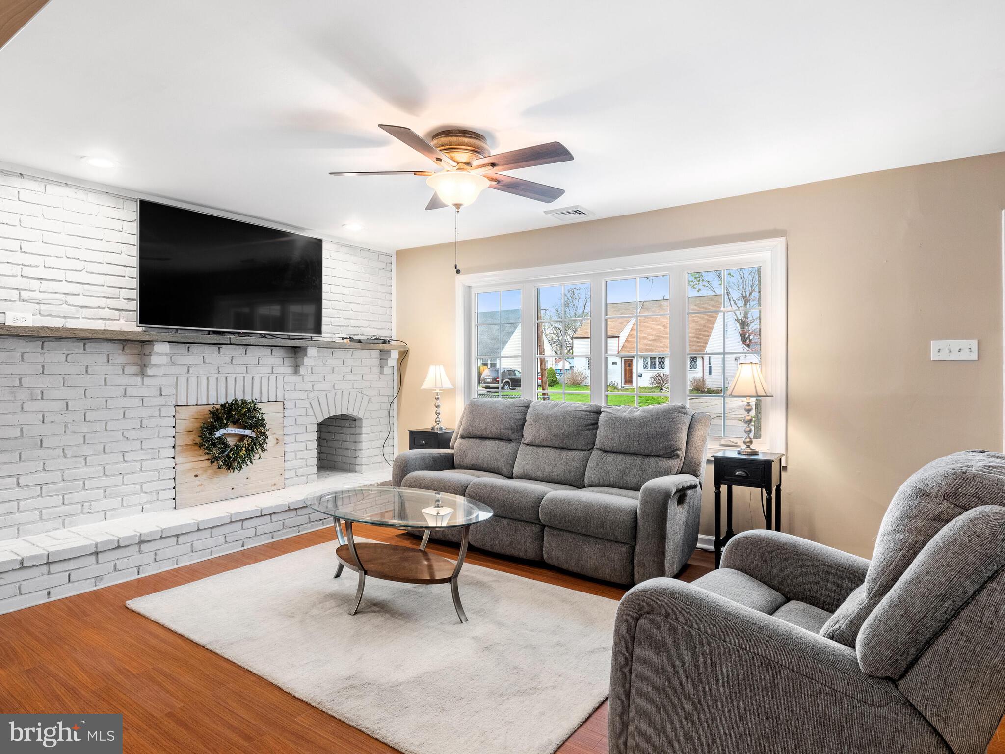 2631 Wood Road Secane, PA 19018 - Photo 8 of 32 Living room w/ new bay window