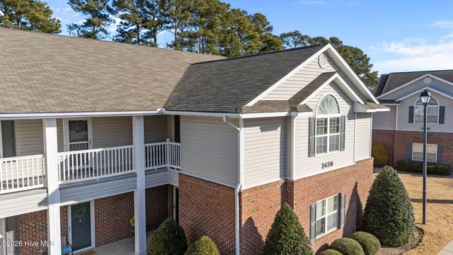 $190,000 | 2420 King Richard Court, Unit H, Greenville, NC 27858