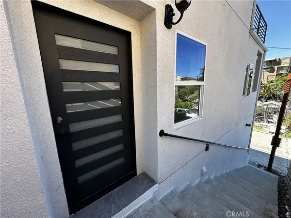 $2,500 | 4410 Bowman Boulevard, Unit C, Los Angeles, CA 90032