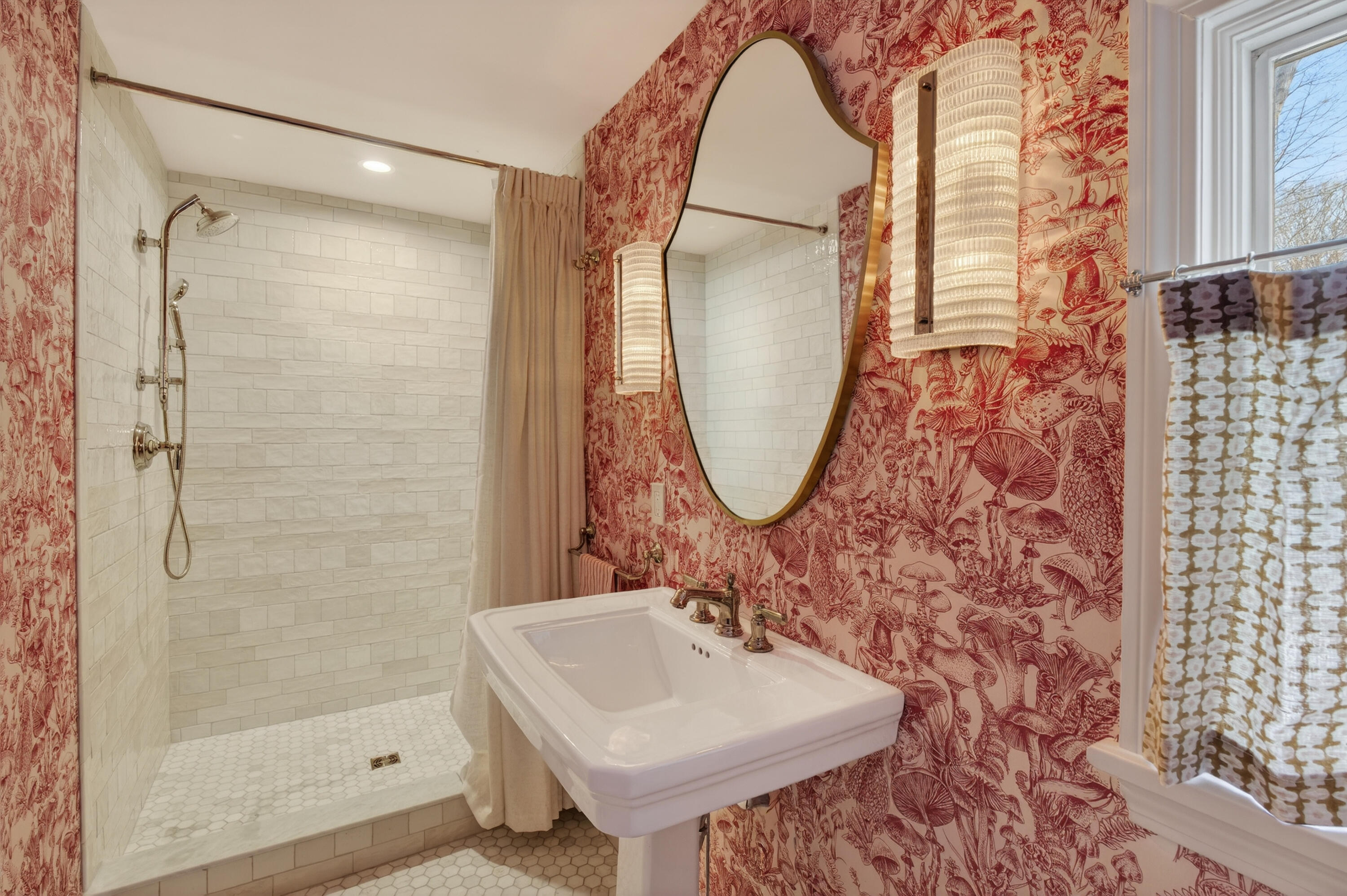 18 Woodcrest Road Cape Elizabeth, ME 04107 - Photo 12 of 37 125_18 Woodcrest Rd_MorneauStudios_print