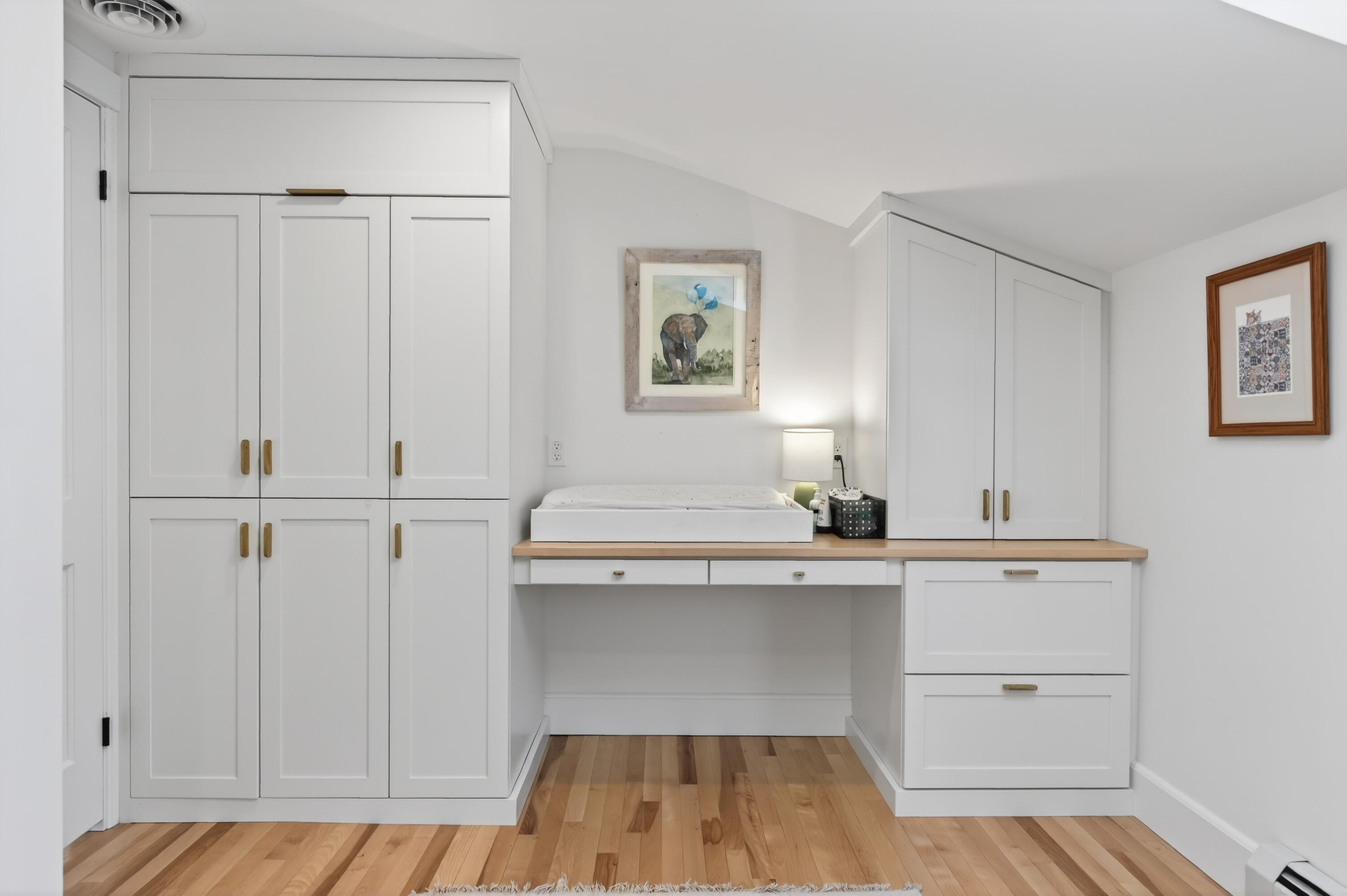 18 Woodcrest Road Cape Elizabeth, ME 04107 - Photo 28 of 37 143_18 Woodcrest Rd_MorneauStudios_print