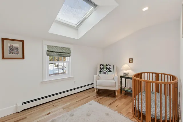 $1,100,000 | 18 Woodcrest Road, Cape Elizabeth, ME 04107