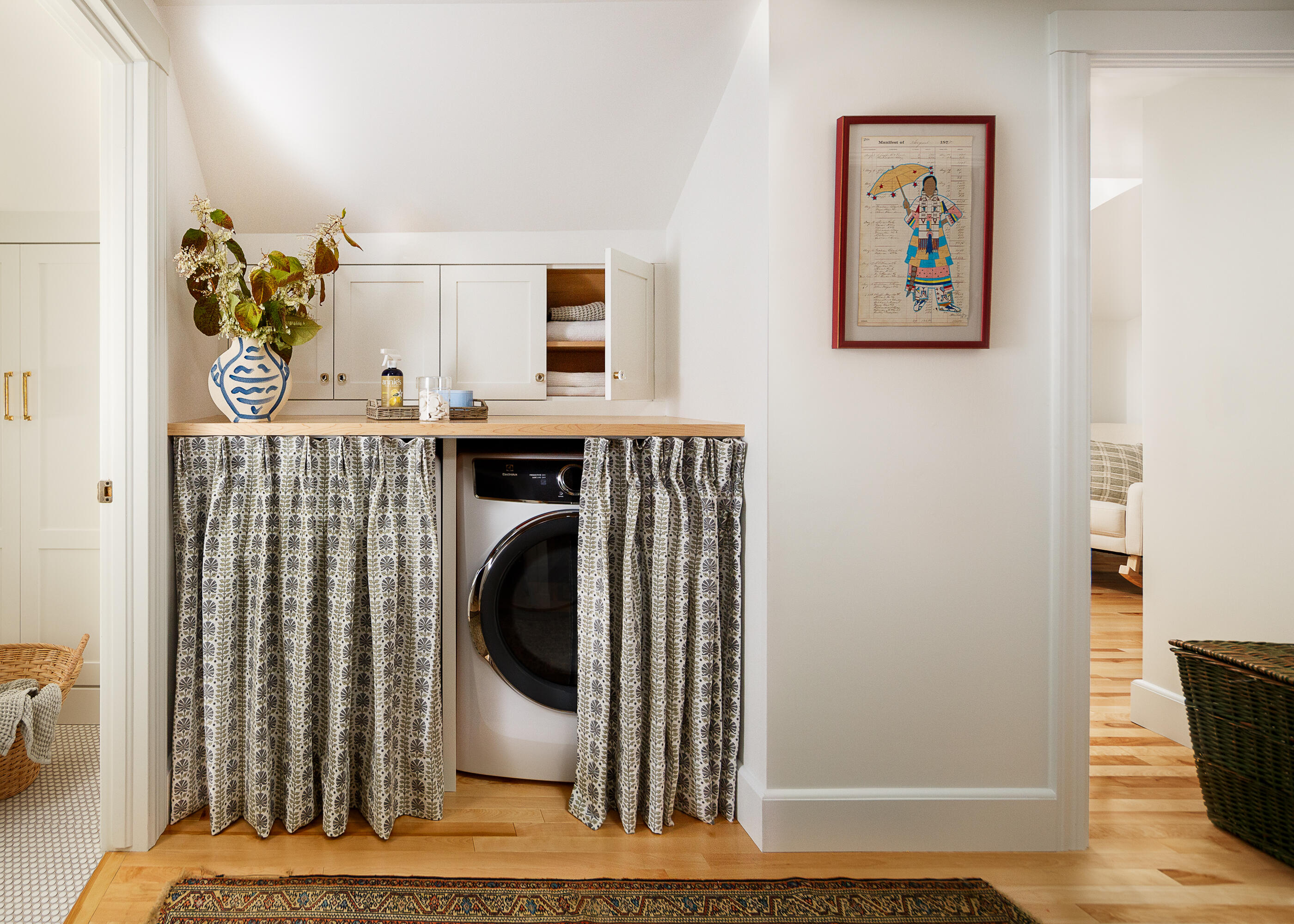 18 Woodcrest Road Cape Elizabeth, ME 04107 - Photo 33 of 37 ss02_18Woodcrest_SandS_CYC_Laundry_print