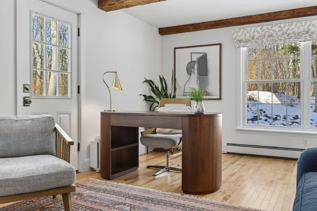 $1,100,000 | 18 Woodcrest Road, Cape Elizabeth, ME 04107