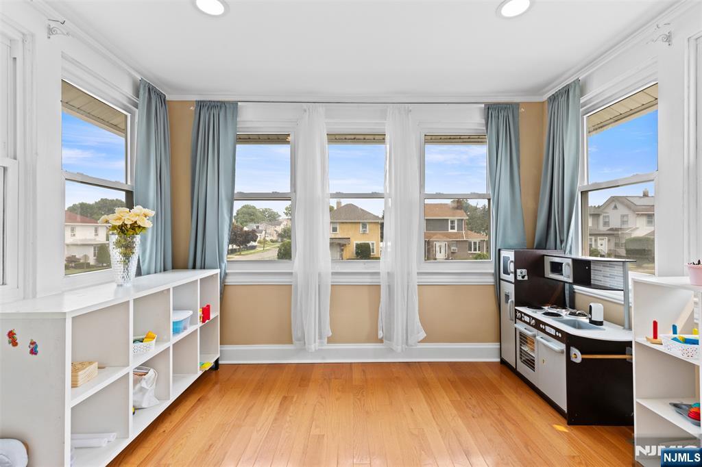 83 South Prospect Avenue Hackensack, NJ 07601 - Photo 17 of 37