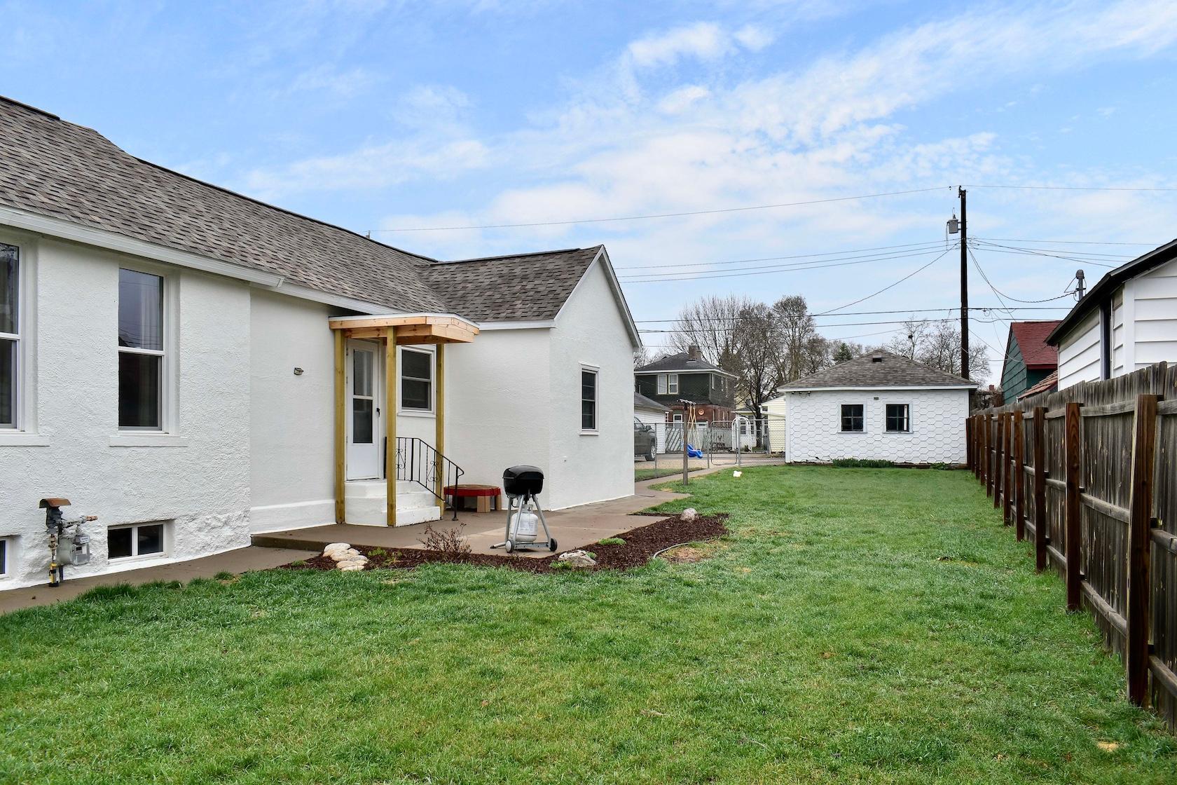464 East Howard Street Winona, MN 55987 - Photo 26 of 28