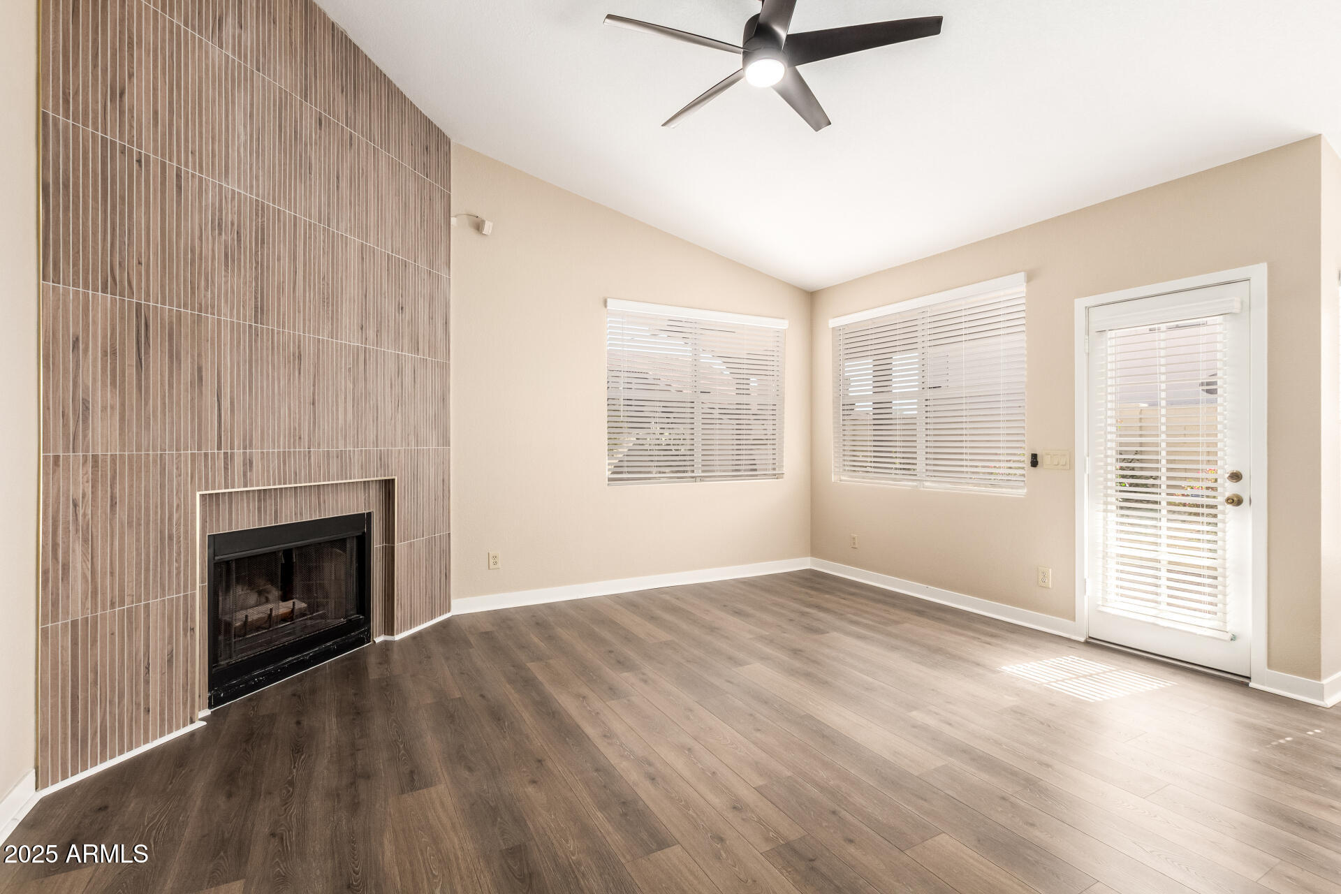 15431 South 36th Place Phoenix, AZ 85044 - Photo 11 of 53 10 - 36th