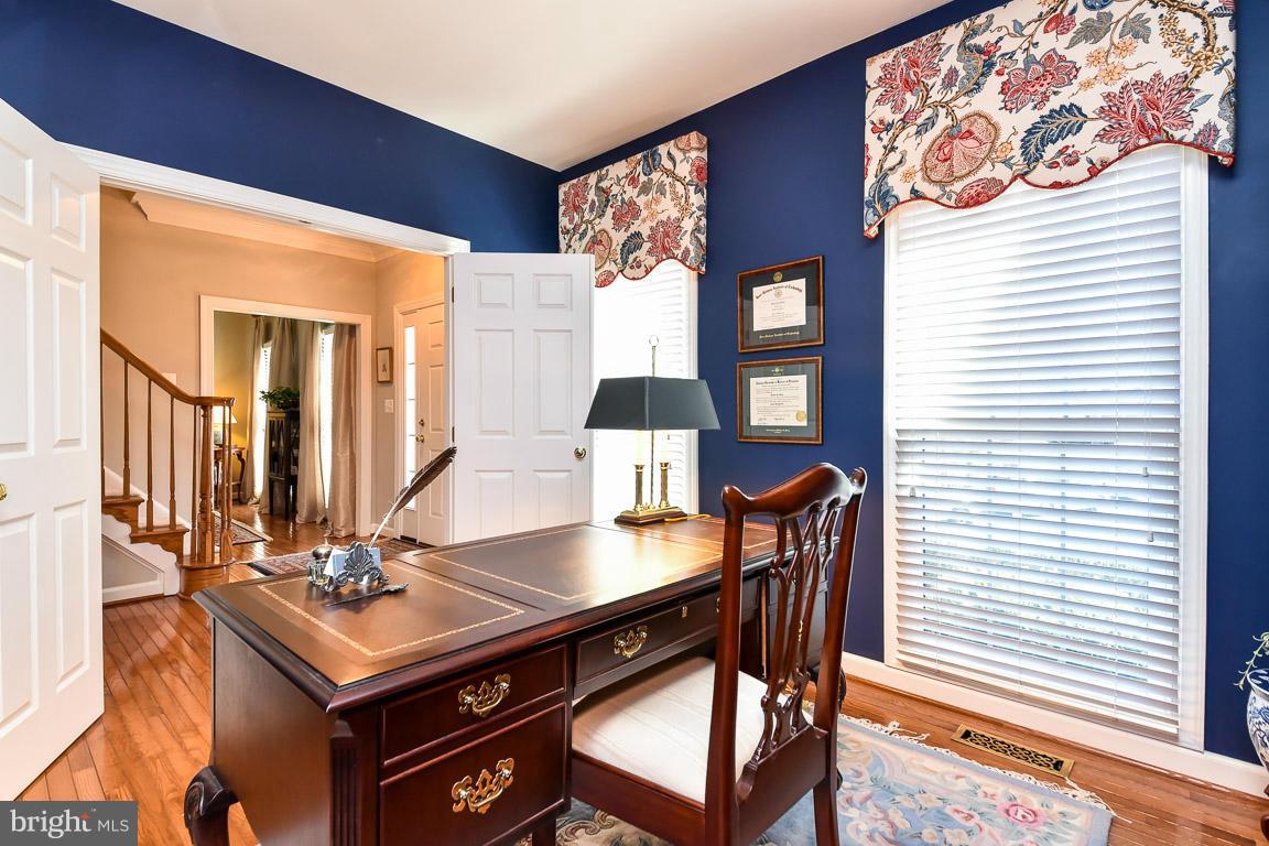 43339 Ritter Lane Chantilly, VA 20152 - Photo 11 of 30 Office