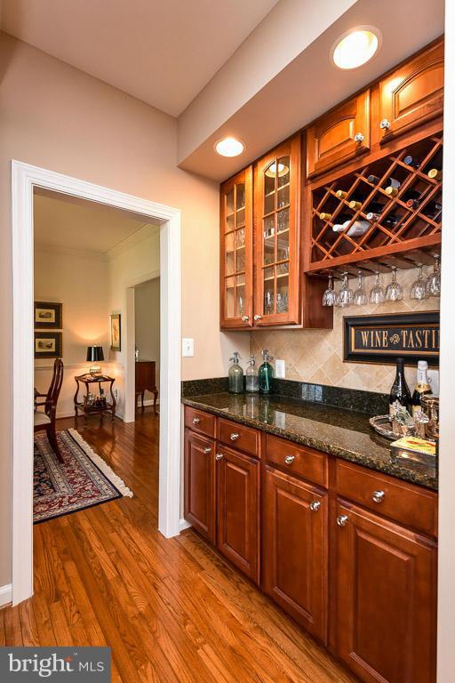 43339 Ritter Lane Chantilly, VA 20152 - Photo 14 of 30 Kitchen