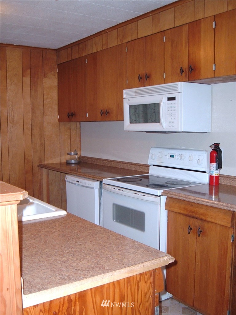 9 Root Road Okanogan, WA 98840 - Photo 5 of 10