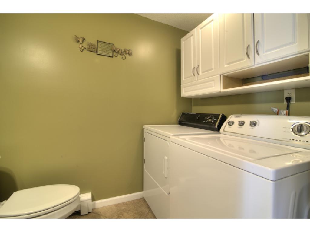 9 Indian Rock Road, Unit 9 Merrimack, NH 03054 - Photo 17 of 24 Gallery Image 17