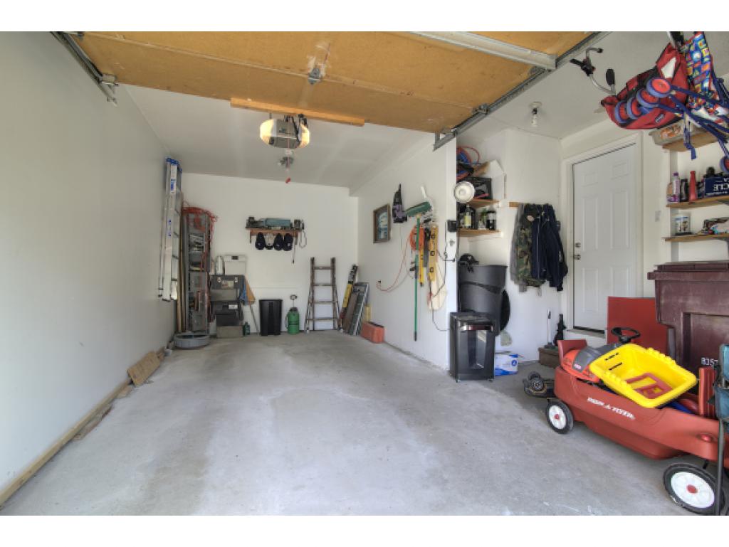 9 Indian Rock Road, Unit 9 Merrimack, NH 03054 - Photo 3 of 24 Gallery Image 3