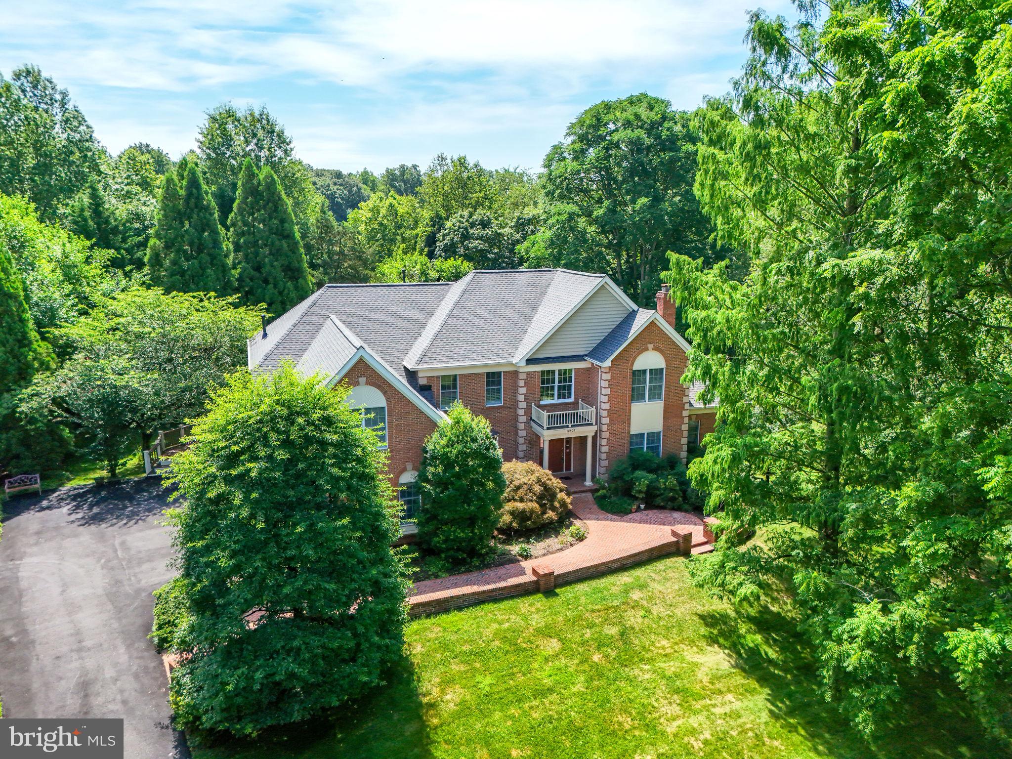 10505 Dunn Meadow Road Vienna, VA 22182 - Photo 1 of 46 Gallery Image 1