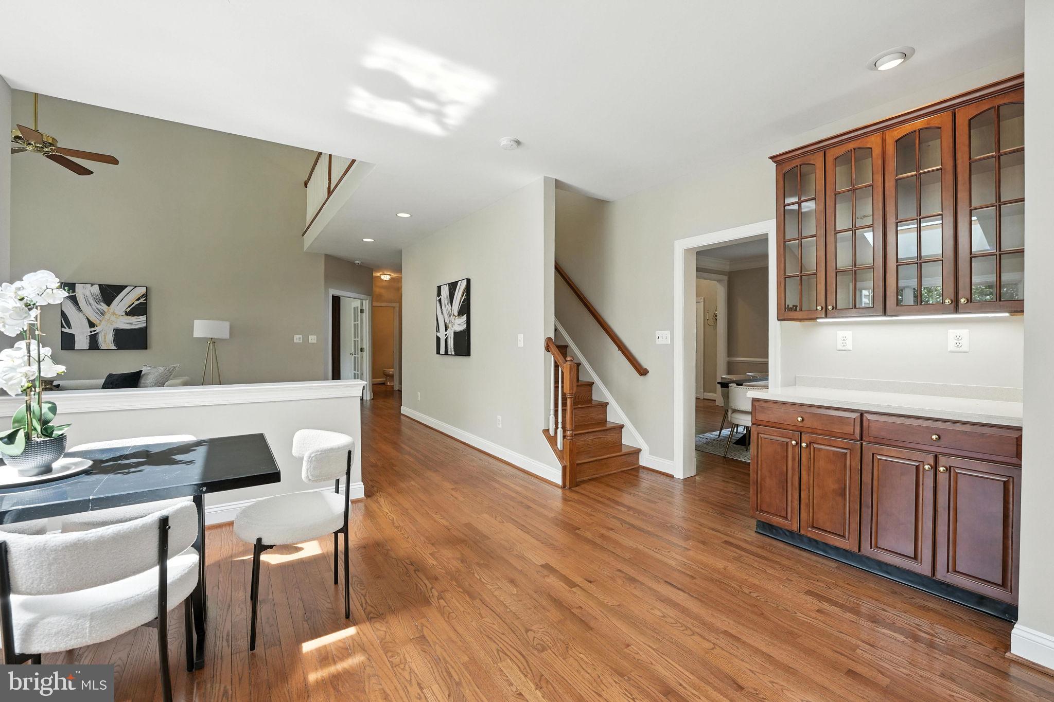 10505 Dunn Meadow Road Vienna, VA 22182 - Photo 20 of 46 Gallery Image 20