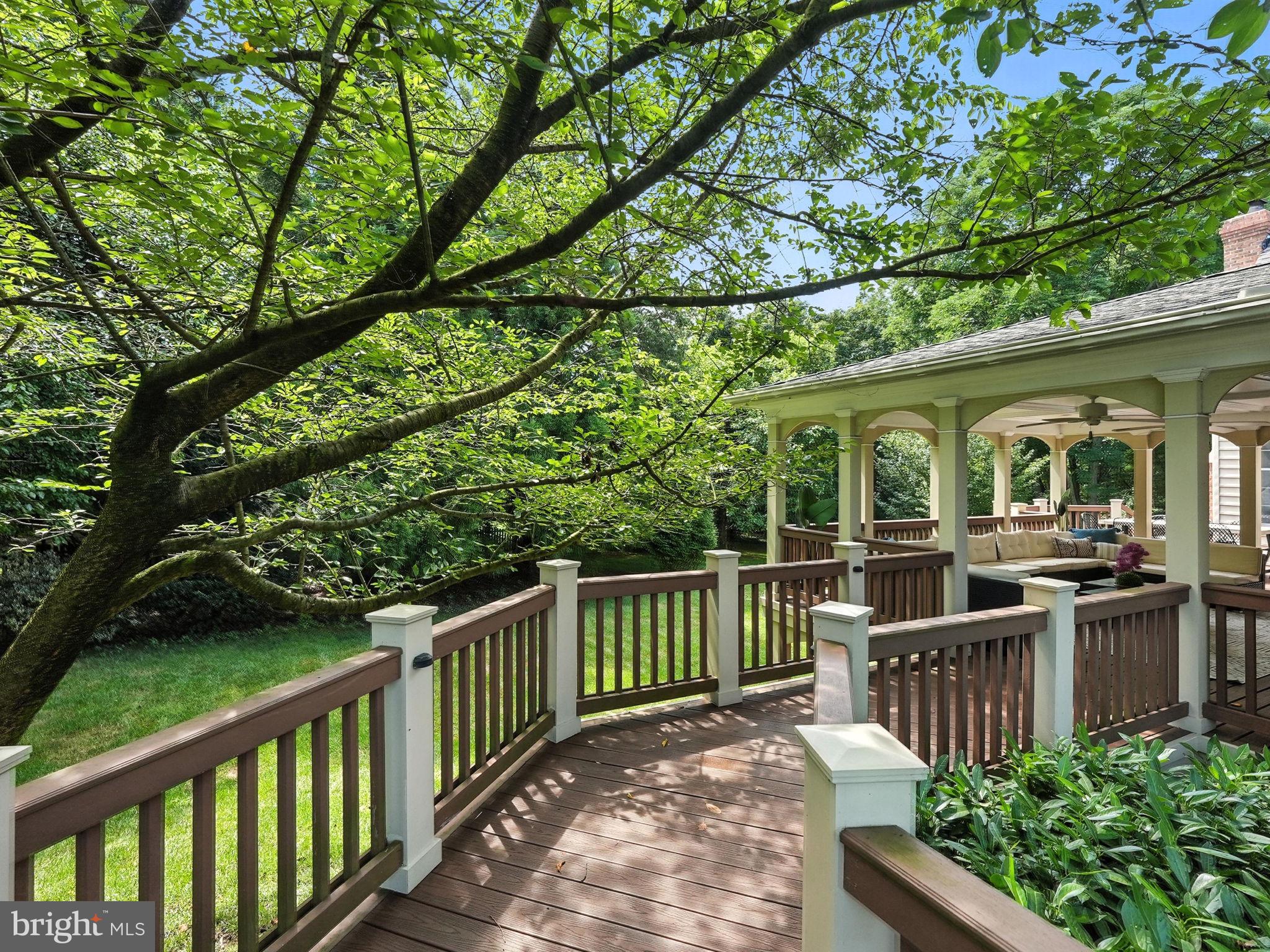10505 Dunn Meadow Road Vienna, VA 22182 - Photo 25 of 46 Gallery Image 25