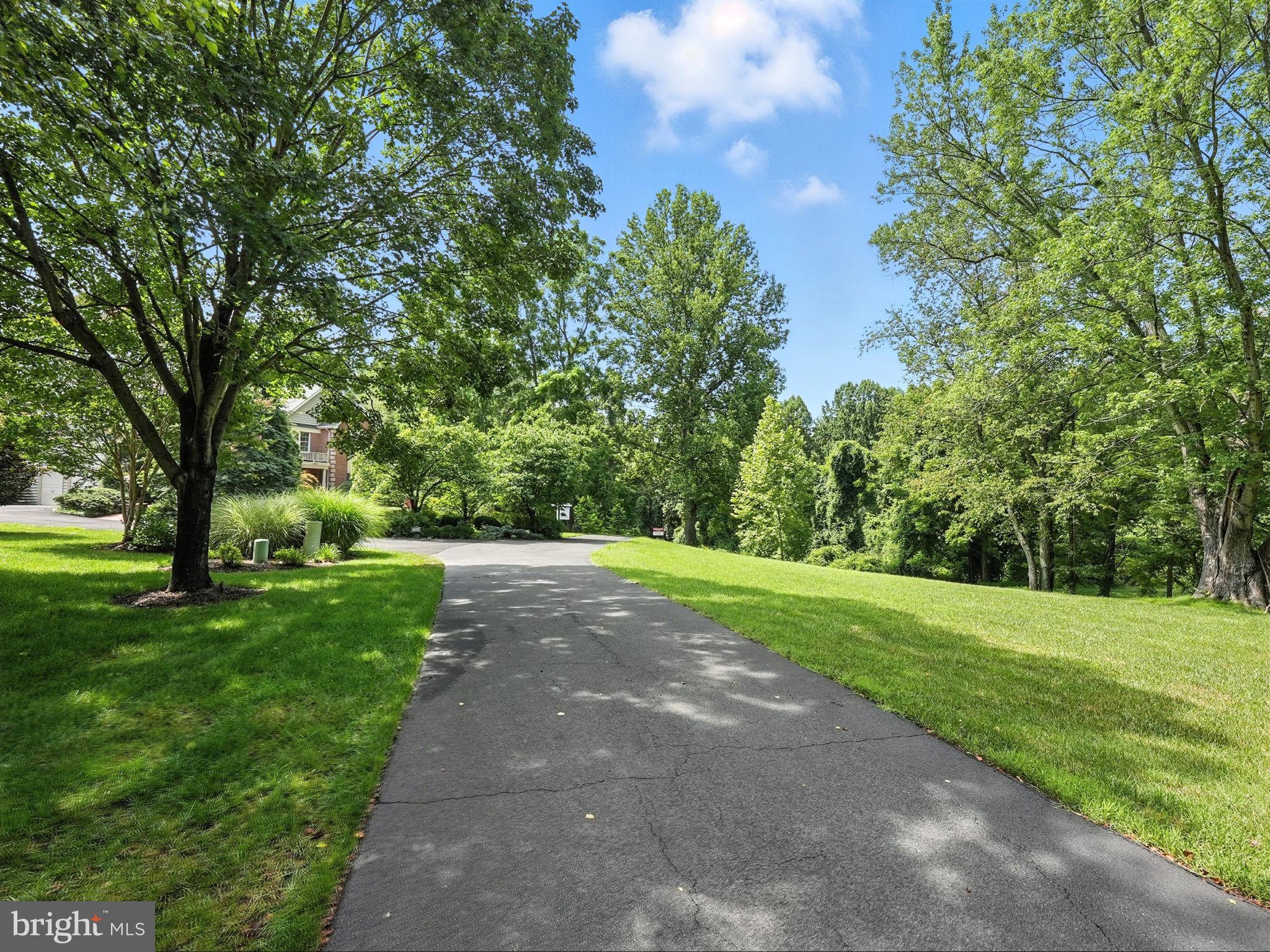 10505 Dunn Meadow Road Vienna, VA 22182 - Photo 39 of 46 Gallery Image 39