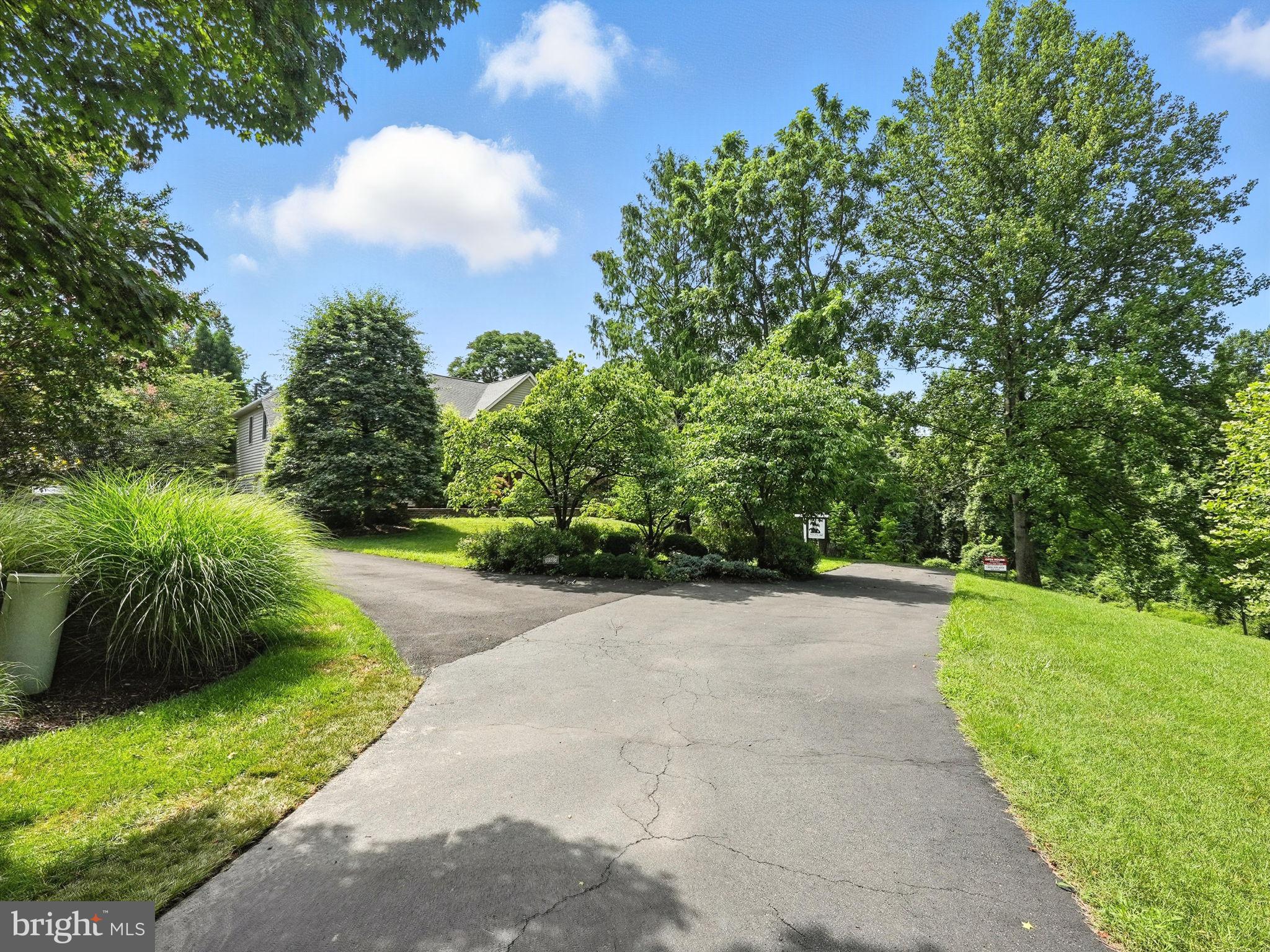 10505 Dunn Meadow Road Vienna, VA 22182 - Photo 40 of 46 Gallery Image 40