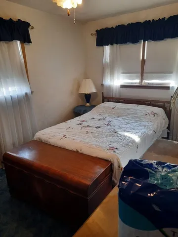 $299,900 | 7912 West 73rd Street, Bridgeview, IL 60455