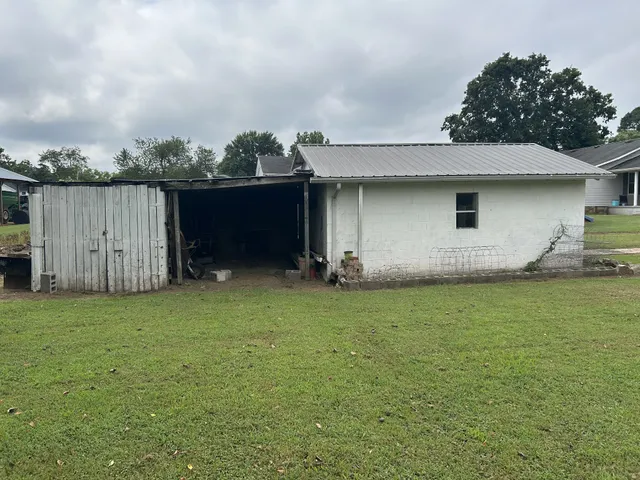 a backyard of a house