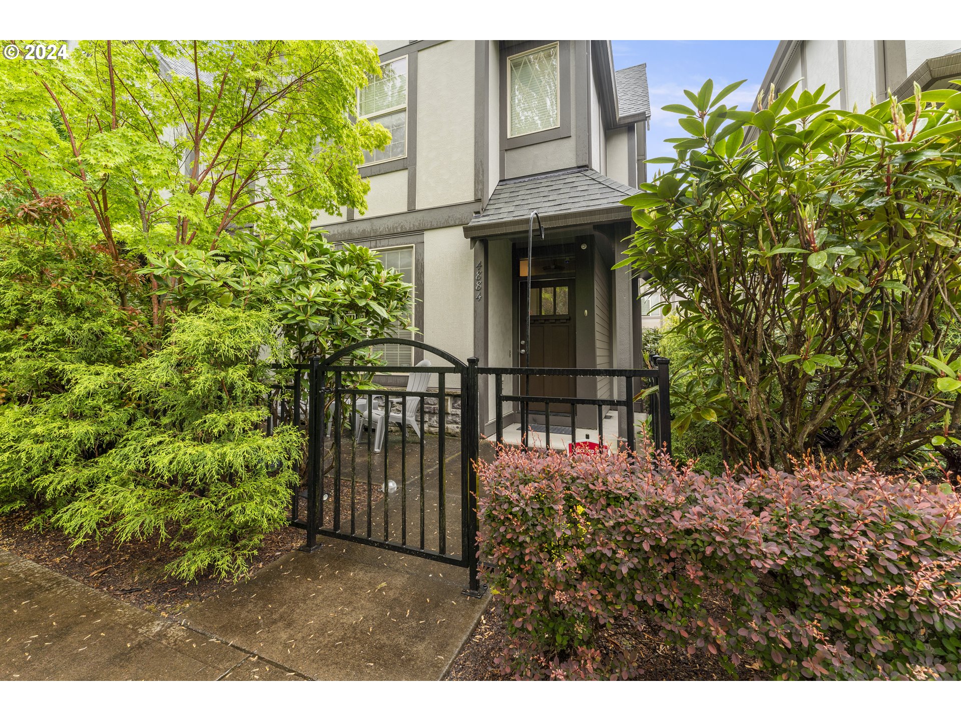 4884 Northwest 162nd Terrace Portland, OR 97229 - Photo 2 of 24