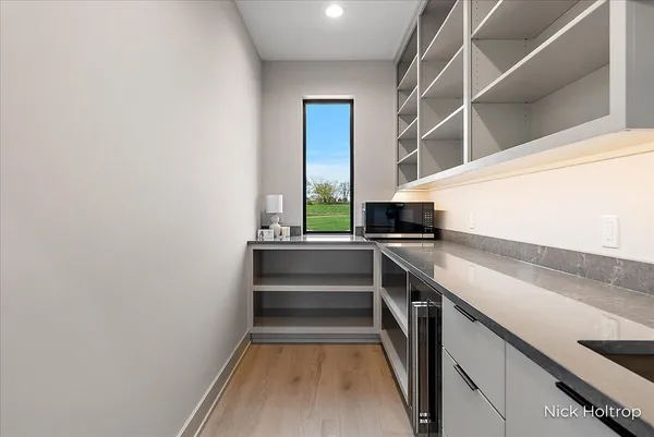 $1,599,900 | 312 Ottogan Hls Court, Byron Center, MI 49315