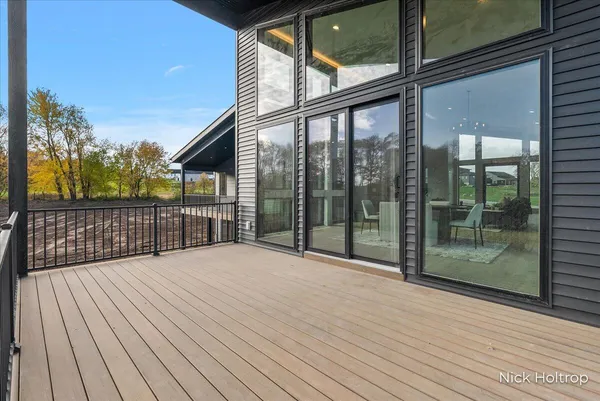 $1,599,900 | 312 Ottogan Hls Court, Byron Center, MI 49315