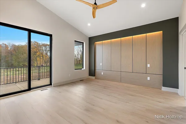 $1,599,900 | 312 Ottogan Hls Court, Byron Center, MI 49315