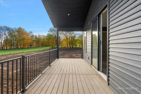 $1,599,900 | 312 Ottogan Hls Court, Byron Center, MI 49315
