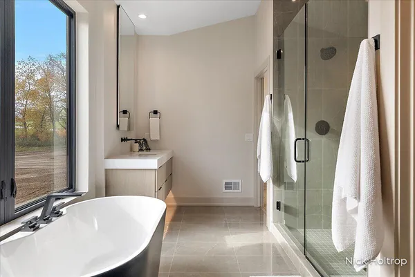 $1,599,900 | 312 Ottogan Hls Court, Byron Center, MI 49315