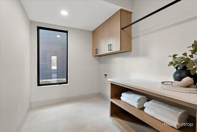 $1,600,000 | 312 Ottogan Hls Court, Byron Center, MI 49315