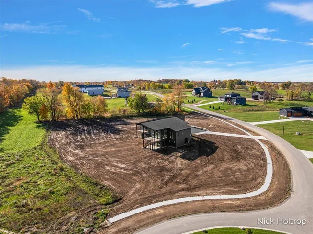 $1,600,000 | 312 Ottogan Hls Court, Byron Center, MI 49315