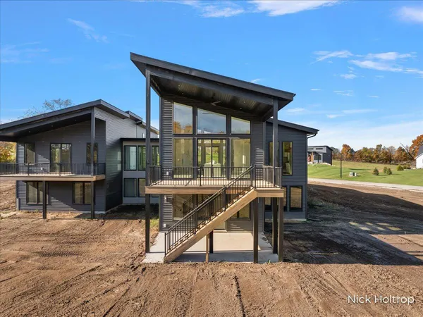 $1,599,900 | 312 Ottogan Hls Court, Byron Center, MI 49315