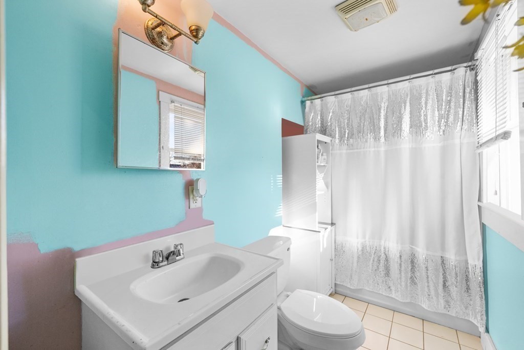 68 Suomi Road Quincy, MA 02169 - Photo 8 of 10 Gallery Image 8