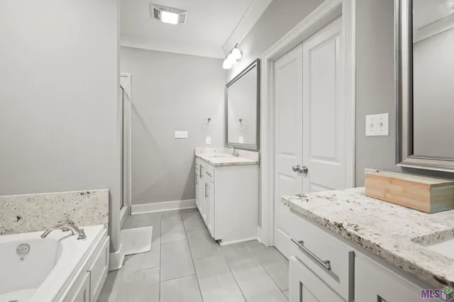 $323,900 | 17662 Doc Bar Avenue, Baton Rouge, LA 70817