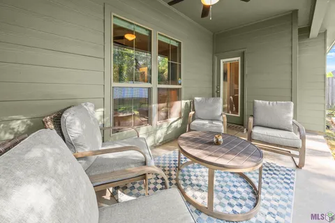 $322,900 | 17662 Doc Bar Avenue, Baton Rouge, LA 70817