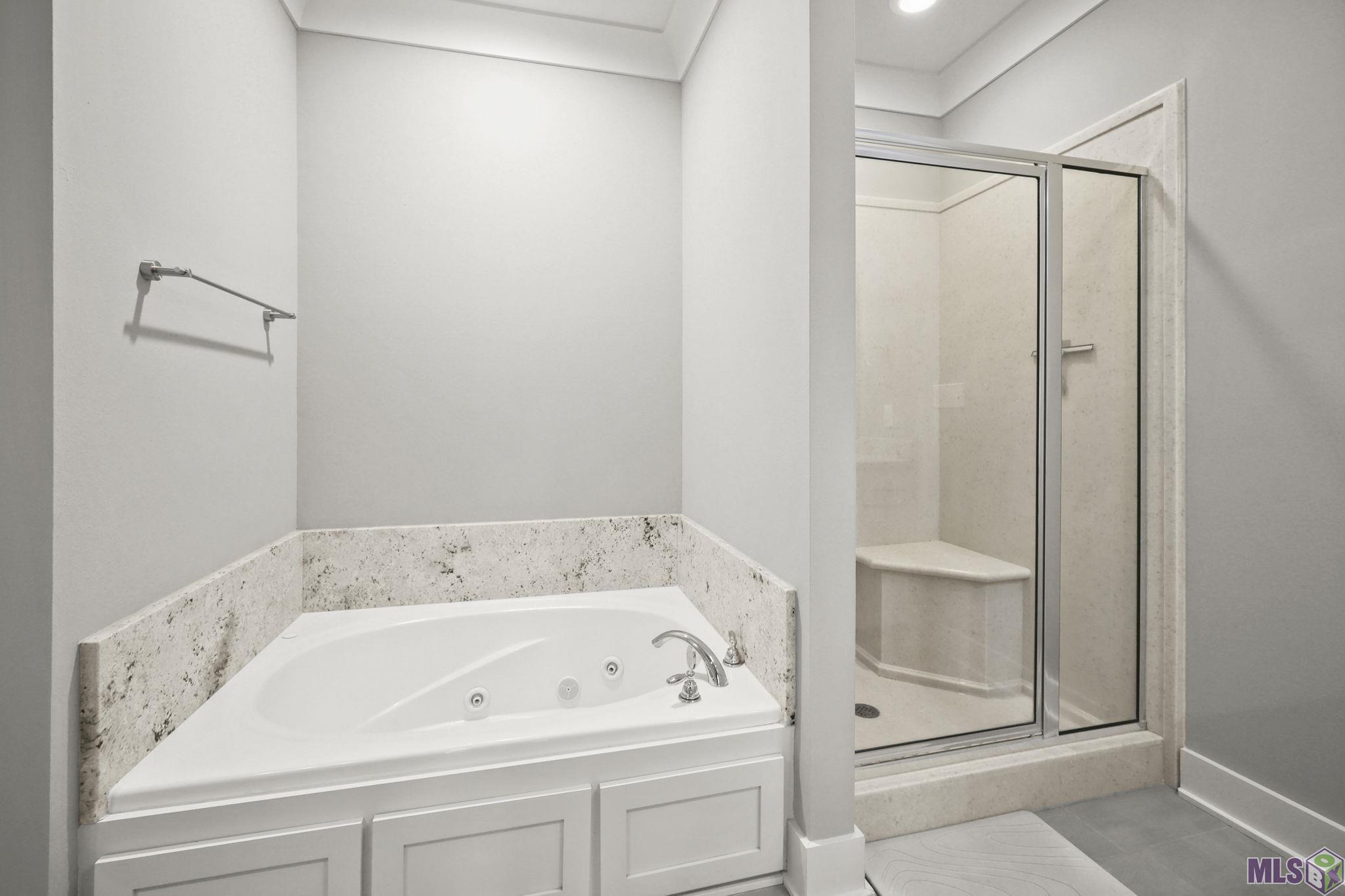 17662 Doc Bar Avenue Baton Rouge, LA 70817 - Photo 9 of 20