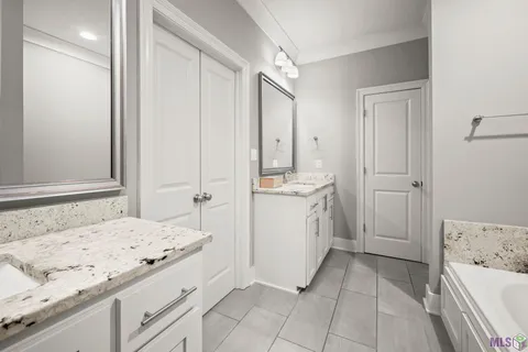 $322,900 | 17662 Doc Bar Avenue, Baton Rouge, LA 70817