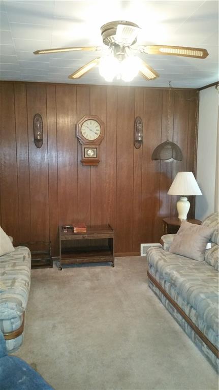 213 Freeport Road Creighton, PA 15030 - Photo 4 of 8