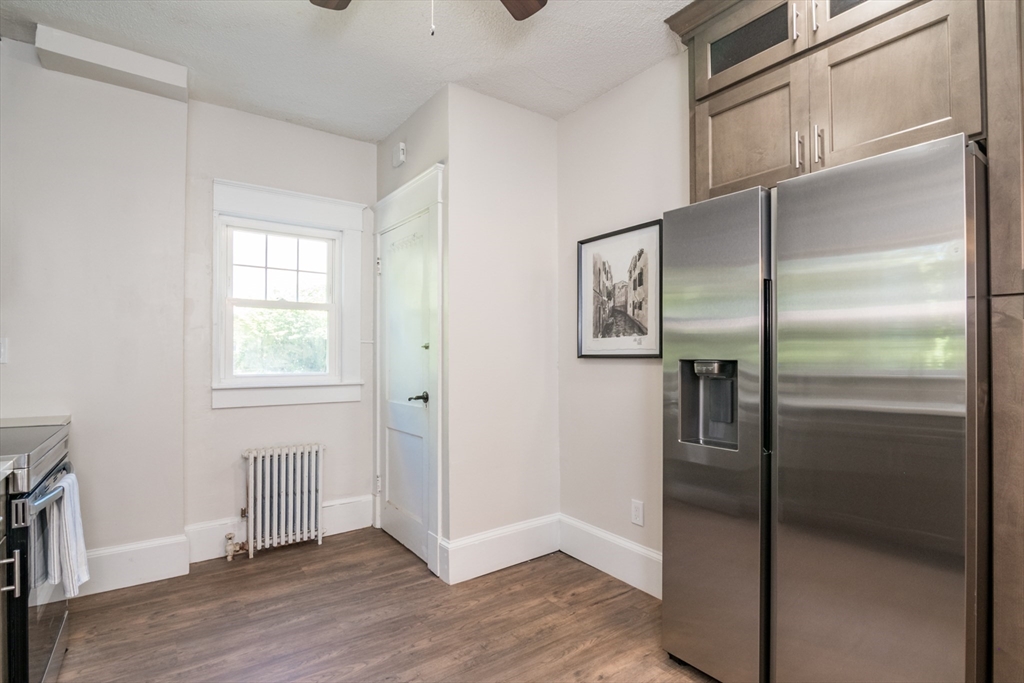 2306 Wilbraham Road Springfield, MA 01129 - Photo 3 of 34