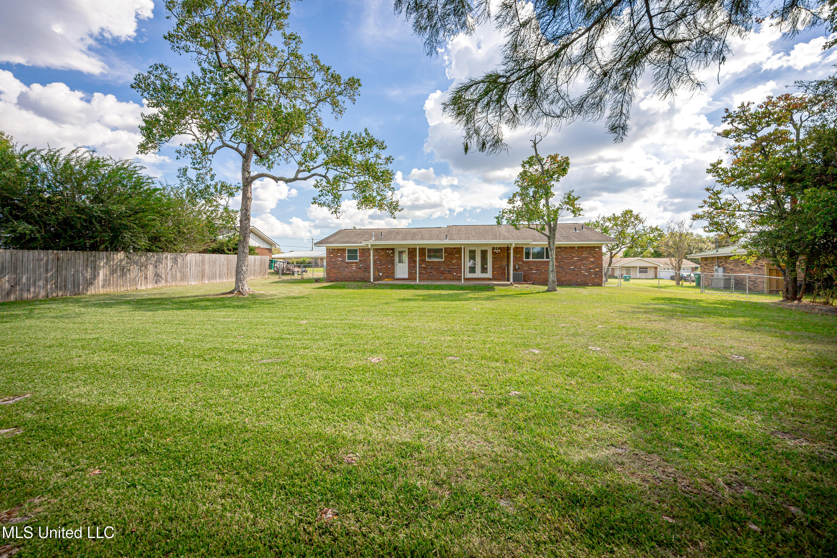 136 Gary Street Gulfport, MS 39503 - Photo 43 of 54 IMG_1351