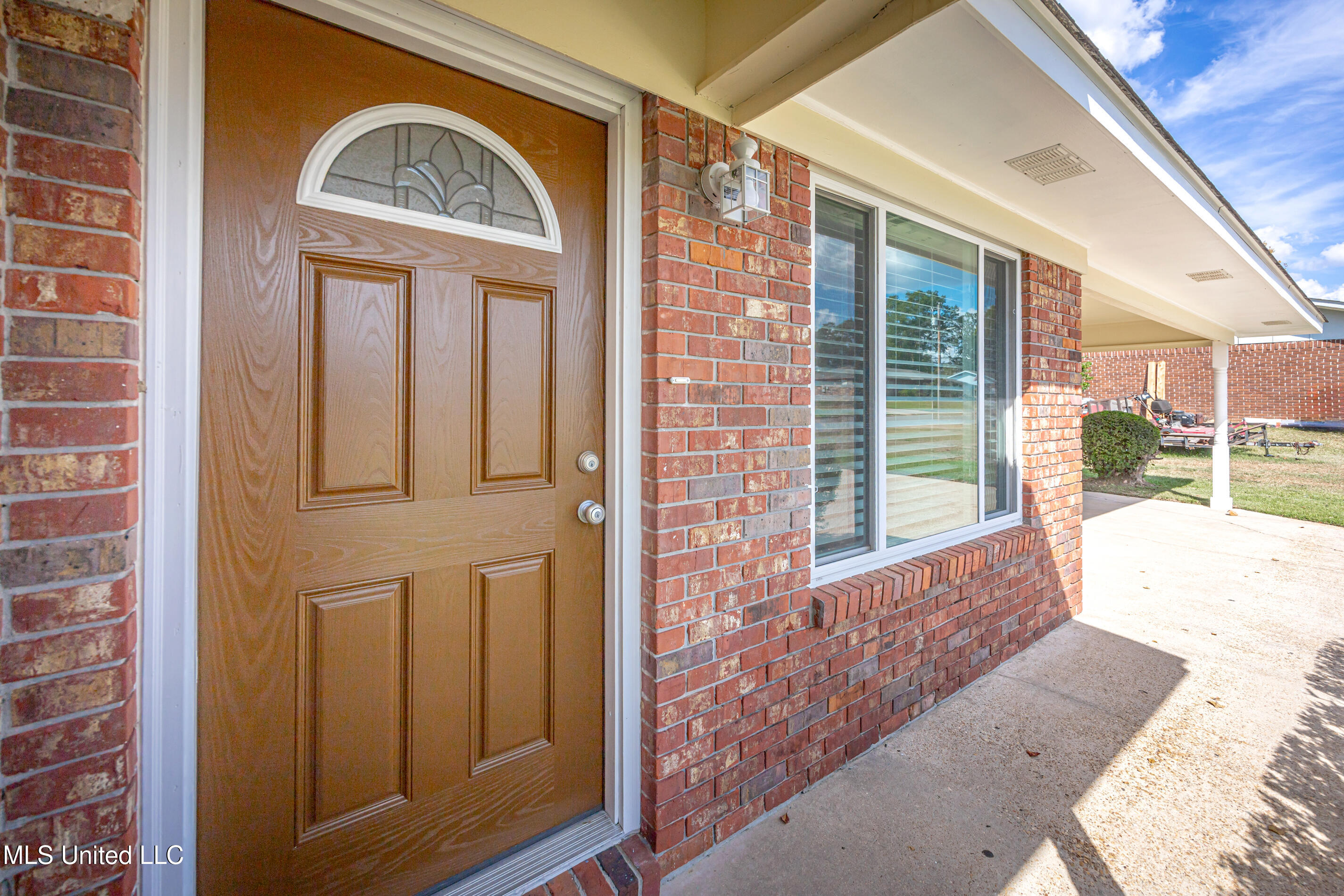136 Gary Street Gulfport, MS 39503 - Photo 5 of 54 IMG_1375