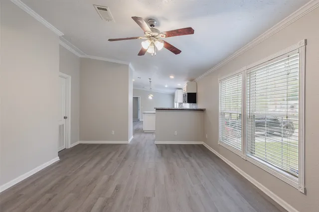 $1,875 | 1520 West Creek Drive, Conroe, TX 77304